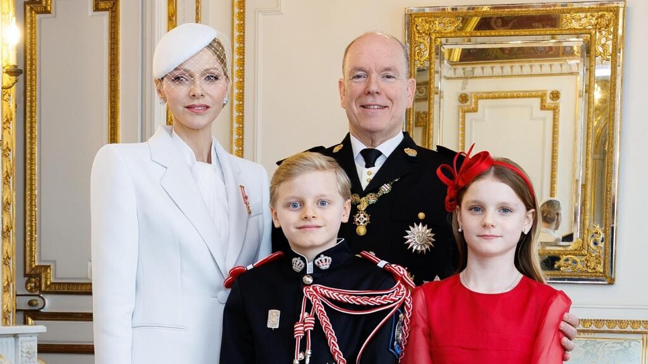 La purga de Alberto de Mónaco contra su entorno y el acecho de las deudas de la princesa Charlene Los príncipes Alberto II y Charlene de Mónaco